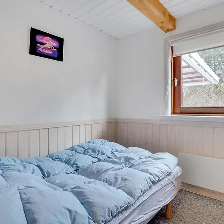 Vakantiehuis 4 Bedroom Amazing In Fårvang