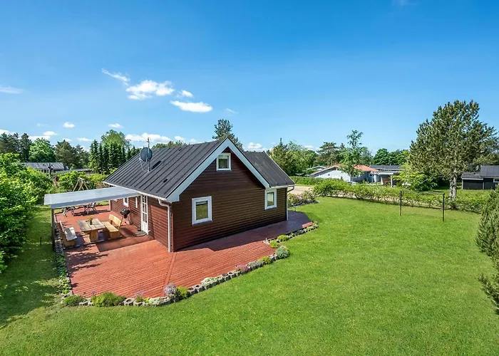 Дом отдыха 4 Bedroom Amazing In Farvang
